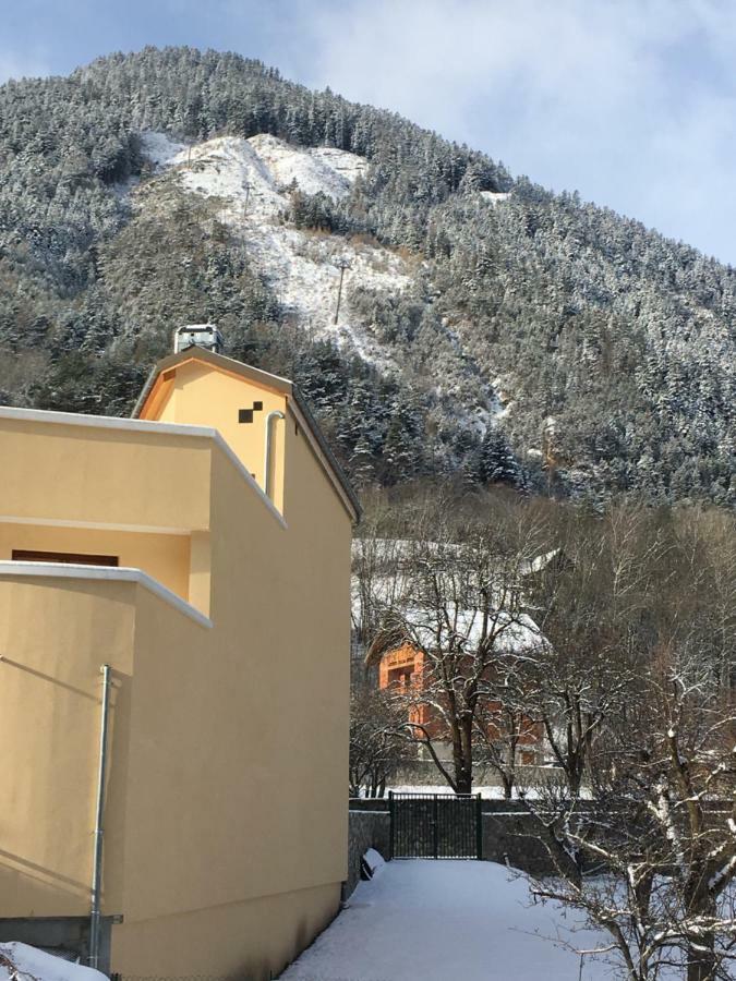 Tout Schuss Saint-Étienne-de-Tinée Eksteriør bilde